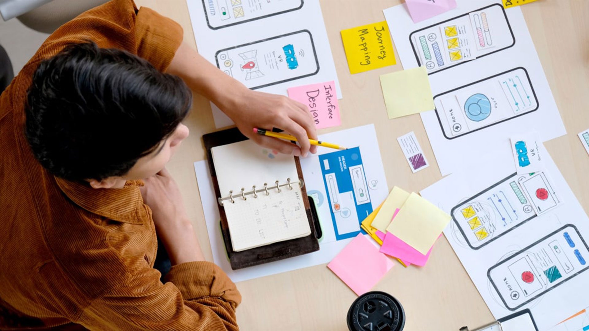 Beginner to Pro: Why a UI/UX Design Course Is Worth It